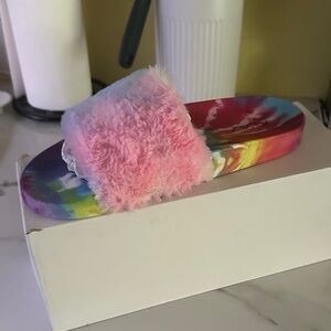Colorful Tie-Dye Fuzzy Slide Sandals